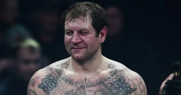 Александр Емельяненко оскорбил Олега Тактарова Александр Емельяненко оскорбил Олега Тактарова