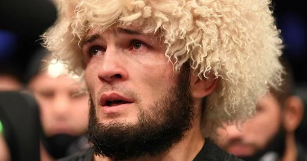 Чемпион UFC Усман защитил пояс и превзошел Хабиба Чемпион UFC Усман защитил пояс и превзошел Хабиба