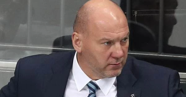 Чемпион мира Николишин рассказал о разборках с бандитами Чемпион мира Николишин рассказал о разборках с бандитами