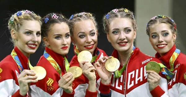 Чемпионку по гимнастике ограбили в аэропорту Чемпионку по гимнастике ограбили в аэропорту