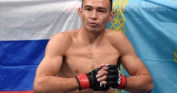Дамир Исмагулов одержал четвертую победу в UFC Дамир Исмагулов одержал четвертую победу в UFC