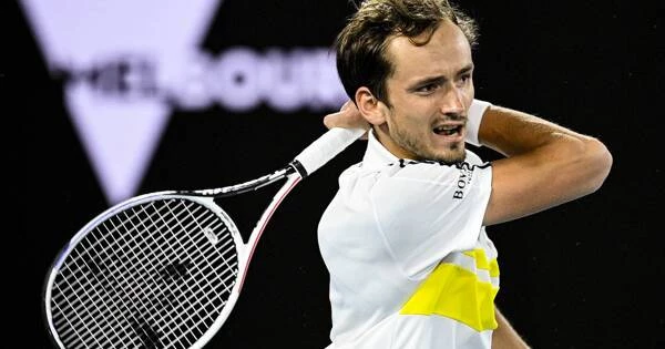 Два россиянина завершат год в топ-5 рейтинга ATP Два россиянина завершат год в топ-5 рейтинга ATP