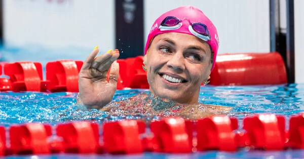 Ефимова выиграла 100 м брассом на этапе КМ в Казани Ефимова выиграла 100 м брассом на этапе КМ в Казани