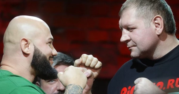 Емельяненко намерен продолжить карьеру Емельяненко намерен продолжить карьеру
