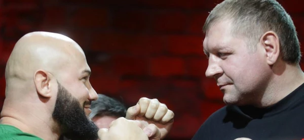Емельяненко проведет четыре боя за четыре месяца Емельяненко проведет четыре боя за четыре месяца