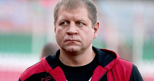 Емельяненко высмеял бой Харитонова на кулаках Емельяненко высмеял бой Харитонова на кулаках