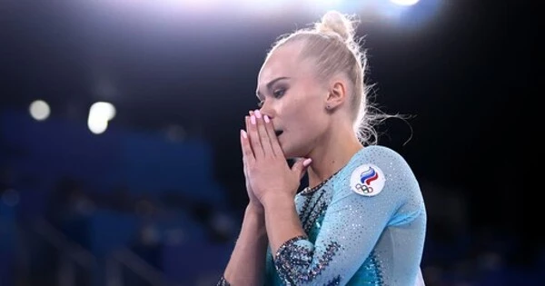 Гимнастка Мельникова сделала заявление после скандала на ЧМ Гимнастка Мельникова сделала заявление после скандала на ЧМ