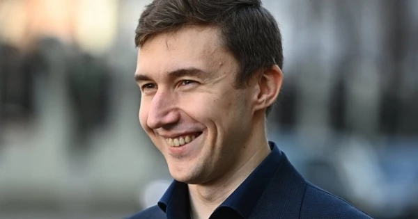 Карякин обыграл чемпиона мира Карлсена в супертурнире Карякин обыграл чемпиона мира Карлсена в супертурнире