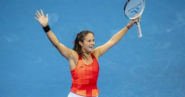 Касаткина вышла в полуфинал теннисного турнира Melbourne Summer Set 2 Касаткина вышла в полуфинал теннисного турнира Melbourne Summer Set 2