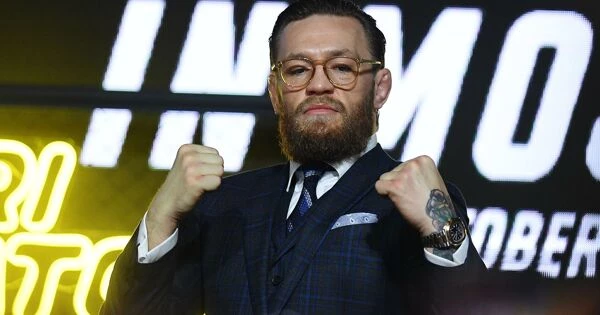 Макгрегор заявил, что поможет ему стать тройным чемпионом Макгрегор заявил, что поможет ему стать тройным чемпионом