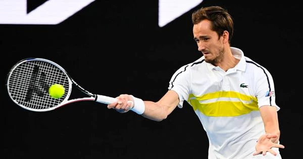 Медведев приблизился к Джоковичу в рейтинге ATP Медведев приблизился к Джоковичу в рейтинге ATP