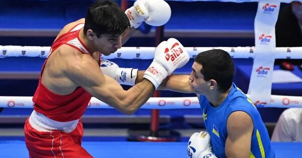 Мусаев проиграл украинцу в финале ЧМ по боксу Мусаев проиграл украинцу в финале ЧМ по боксу