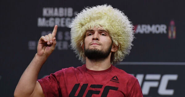 Нурмагомедов оставил послание главе UFC Нурмагомедов оставил послание главе UFC