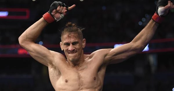 Нико Прайс проведёт бой с Перейрой на UFC 264 Нико Прайс проведёт бой с Перейрой на UFC 264