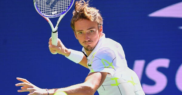 Оскандалившийся на Australian Open Медведев понес наказание Оскандалившийся на Australian Open Медведев понес наказание