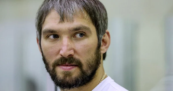 Овечкин обошёл Дацюка по голевым передачам в НХЛ Овечкин обошёл Дацюка по голевым передачам в НХЛ