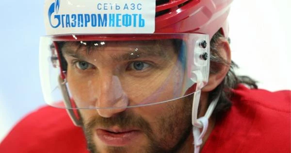 Овечкин рассказал, кто ему помогал во время адаптации в США Овечкин рассказал, кто ему помогал во время адаптации в США