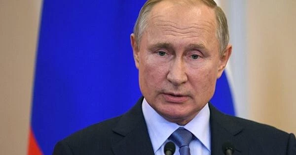Путин наградил спортсменов за стойкость на Олимпиаде Путин наградил спортсменов за стойкость на Олимпиаде