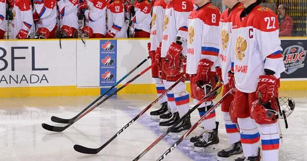 Россия разгромила Чехию на юниорском ЧМ по хоккею со счетом 11:1 Россия разгромила Чехию на юниорском ЧМ по хоккею со счетом 11:1