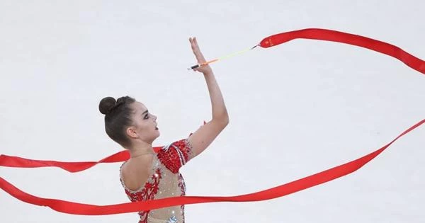 Россия выиграла медальный зачет ЧЕ по художественной гимнастике Россия выиграла медальный зачет ЧЕ по художественной гимнастике