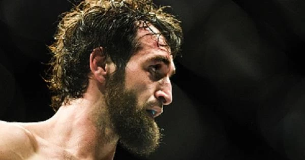 Российского бойца исключили из рейтинга UFC Российского бойца исключили из рейтинга UFC