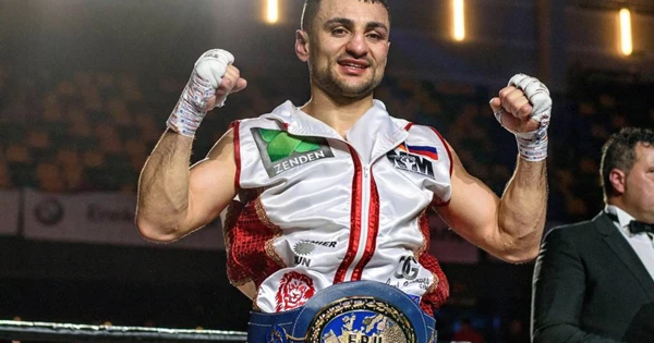 Российский боксер Аванесян защитил титул чемпиона Европы Российский боксер Аванесян защитил титул чемпиона Европы