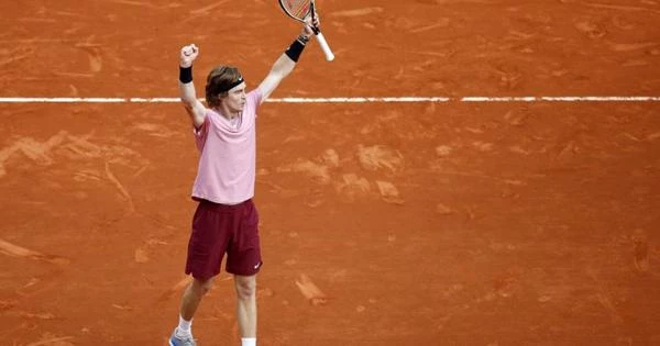 Рублев поднялся на седьмое место в рейтинге ATP Рублев поднялся на седьмое место в рейтинге ATP