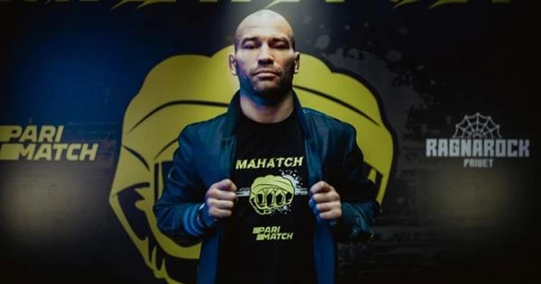 Русский друг Макгрегора вспомнил о «наезде» Хабиба в отеле Русский друг Макгрегора вспомнил о «наезде» Хабиба в отеле