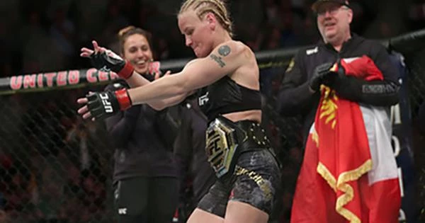 Шевченко провела спарринг с чемпионом UFC Морено Шевченко провела спарринг с чемпионом UFC Морено