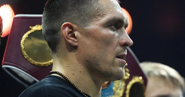 Украинский боксер Усик собрался в UFC Украинский боксер Усик собрался в UFC