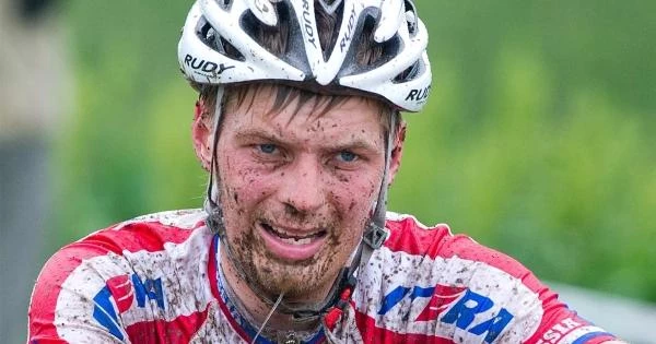 Велогонщика Николаева дисквалифицировали за допинг Велогонщика Николаева дисквалифицировали за допинг