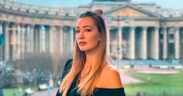 Задержанная во Франции Сизикова готовит ответ на обвинения Задержанная во Франции Сизикова готовит ответ на обвинения