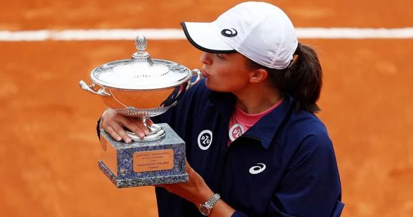 Звонарёва вернулась в топ-100 рейтинга WTA Звонарёва вернулась в топ-100 рейтинга WTA