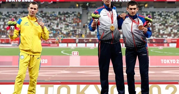 «Жаль этого парня». Почему украинский спортсмен отказался от фото с россиянами «Жаль этого парня». Почему украинский спортсмен отказался от фото с россиянами